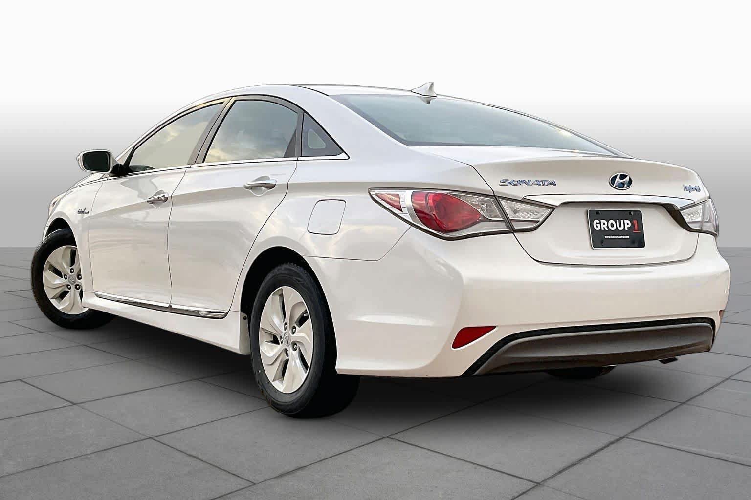 Used 2013 Hyundai Sonata Hybrid FWD image 12