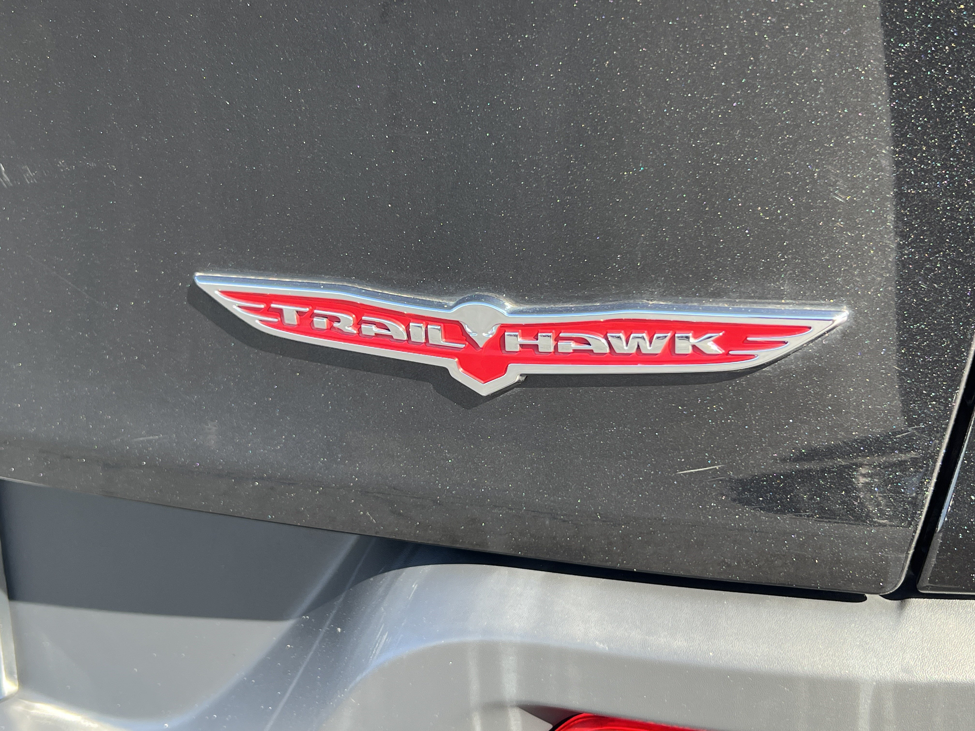 Used 2016 Jeep Cherokee Trailhawk w/ Leather Interior Group AWD/4WD image 9