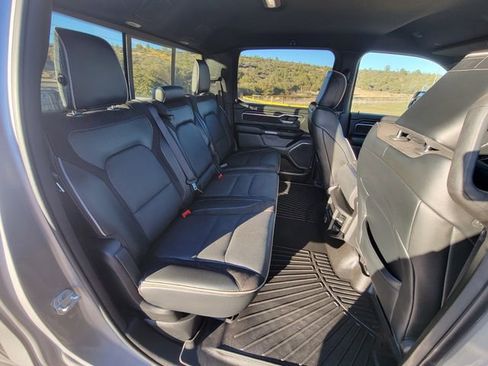 Used 2025 RAM 1500 Laramie image 15