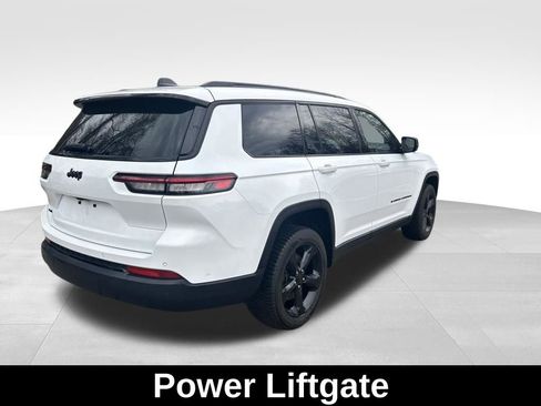 Used 2024 Jeep Grand Cherokee L Laredo AWD/4WD image 5