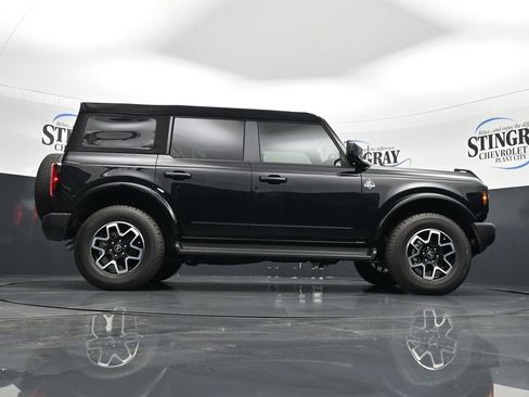 Used 2025 Ford Bronco Outer Banks image 24