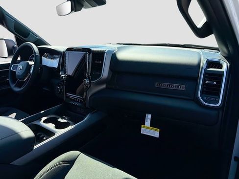New 2026 RAM 1500 Big Horn AWD/4WD image 28