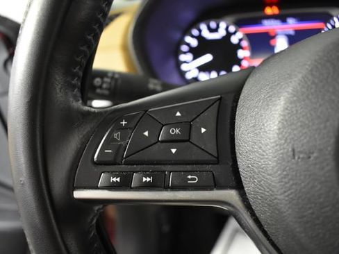 Used 2023 Nissan Sentra SV w/ SV Premium Package FWD image 15