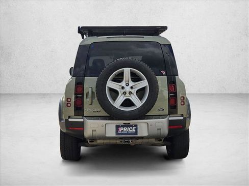 Used 2020 Land Rover Defender 110 SE image 5