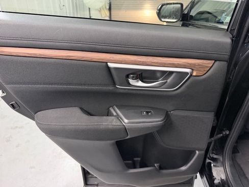 Used 2019 Honda CR-V EX image 31