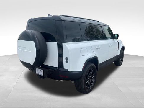 New 2026 Land Rover Defender 110 S AWD/4WD image 5