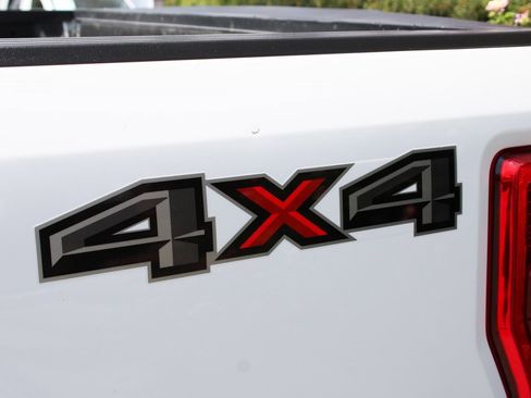 Used 2020 Ford F250 XLT w/ XLT Value Package image 47