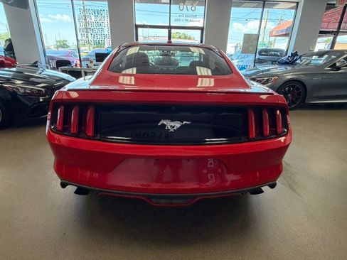 Used 2015 Ford Mustang Premium RWD image 10