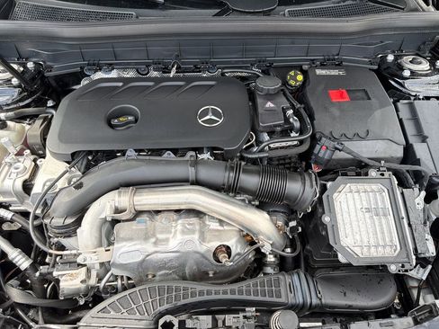 Used 2026 Mercedes-Benz GLB 250 image 16