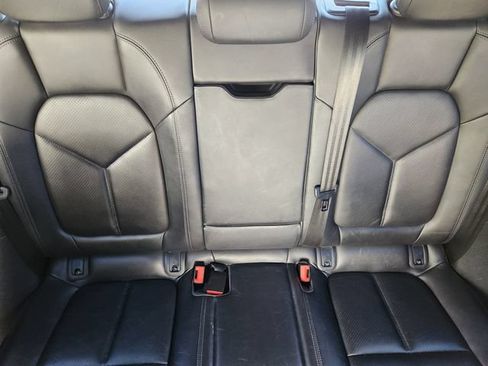 Used 2019 Porsche Macan AWD/4WD image 15