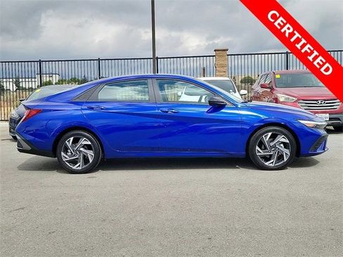 Used 2025 Hyundai Elantra Sport image 24