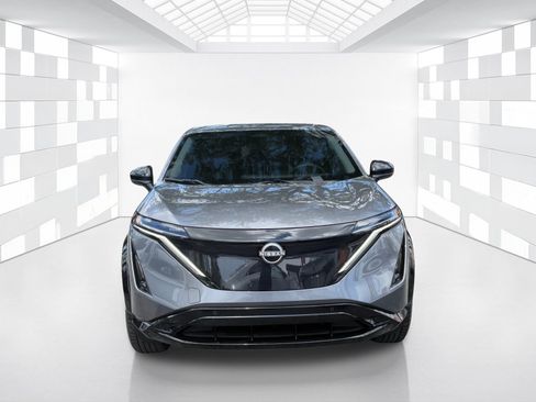 Certified 2024 Nissan Ariya FWD image 2