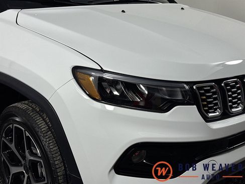 New 2026 Jeep Compass Limited image 32