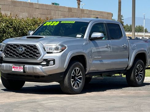 Used 2020 Toyota Tacoma TRD Sport w/ Technology Package RWD image 8