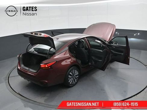 Used 2025 Nissan Altima 2.5 SV image 49