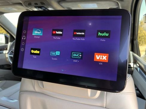 Certified 2025 Cadillac Escalade ESV Sport Platinum w/ LPO, ONYX Package image 32