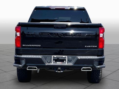 Used 2021 Chevrolet Silverado 1500 Custom Trail Boss AWD/4WD image 5