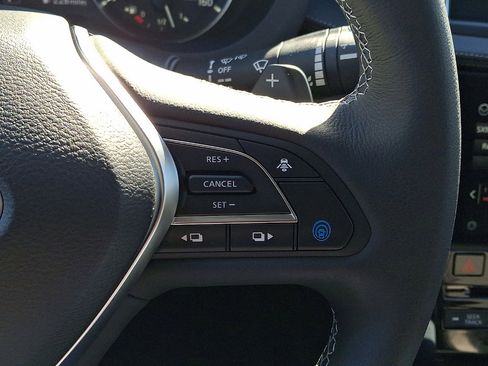 Used 2025 INFINITI QX50 Luxe image 10