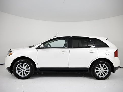 Used 2013 Ford Edge Limited w/ Driver Entry Pkg image 2