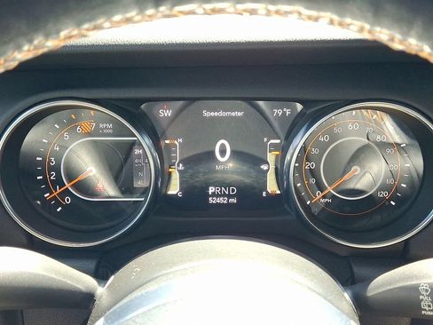 Certified 2021 Jeep Wrangler Unlimited Sahara AWD/4WD image 22