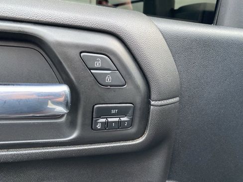 Used 2021 GMC Sierra 2500 Denali w/ Denali Ultimate Package image 11