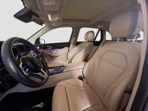 Used 2022 Mercedes-Benz GLC 300 w/ Premium Package Lite image 22