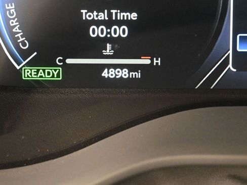 Certified 2025 Toyota Sienna Limited AWD/4WD image 22