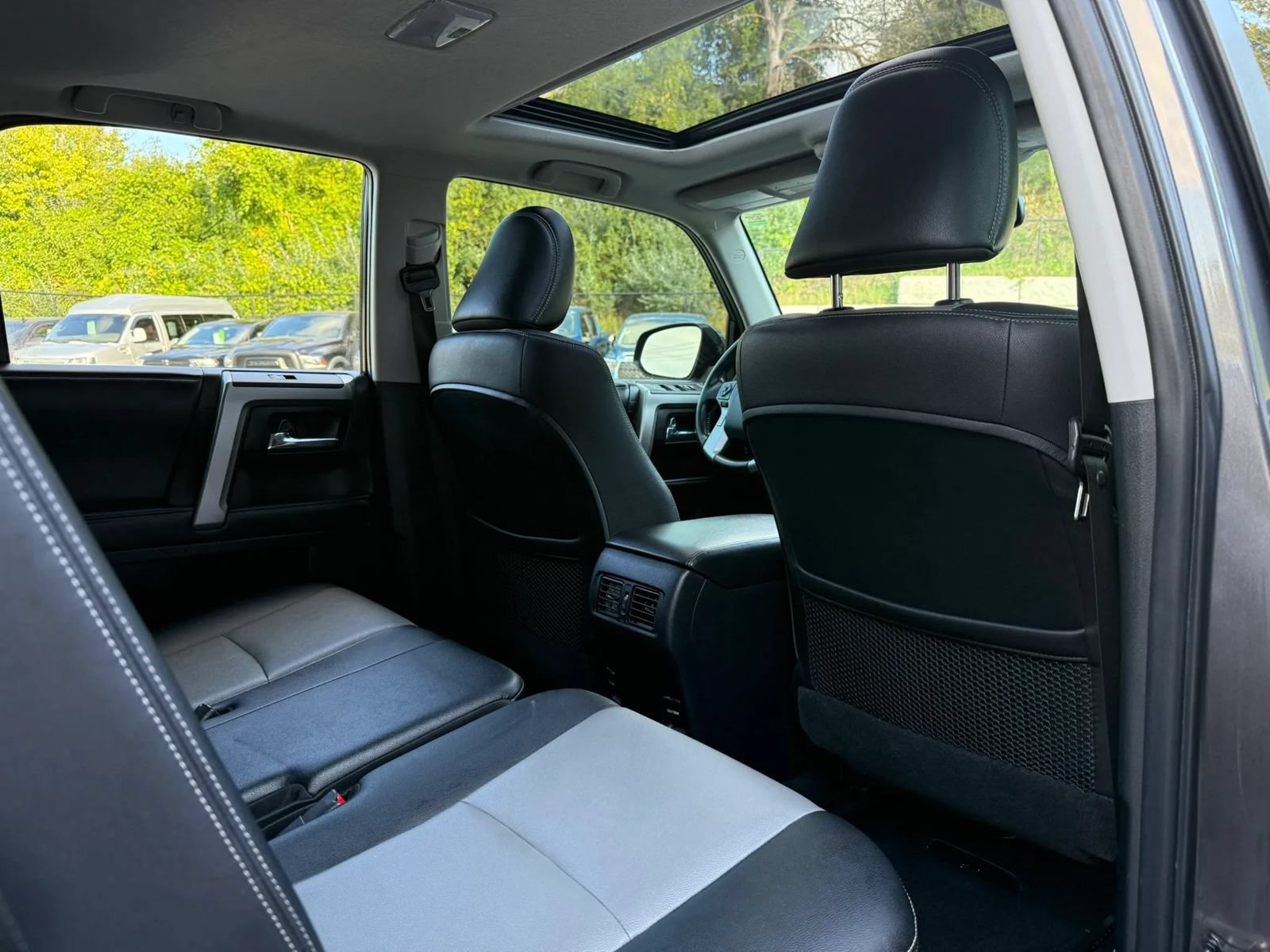 Used 2017 Toyota 4Runner SR5 Premium AWD/4WD image 14