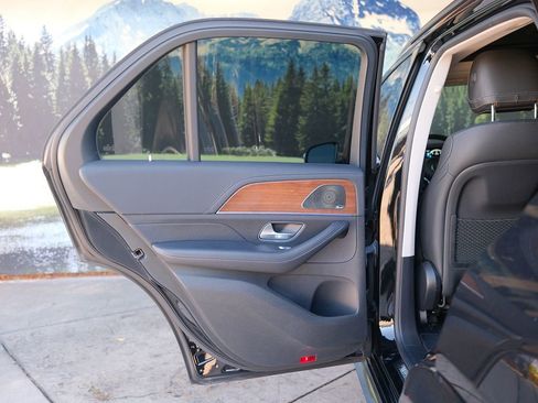 Used 2023 Mercedes-Benz GLE 350 image 37