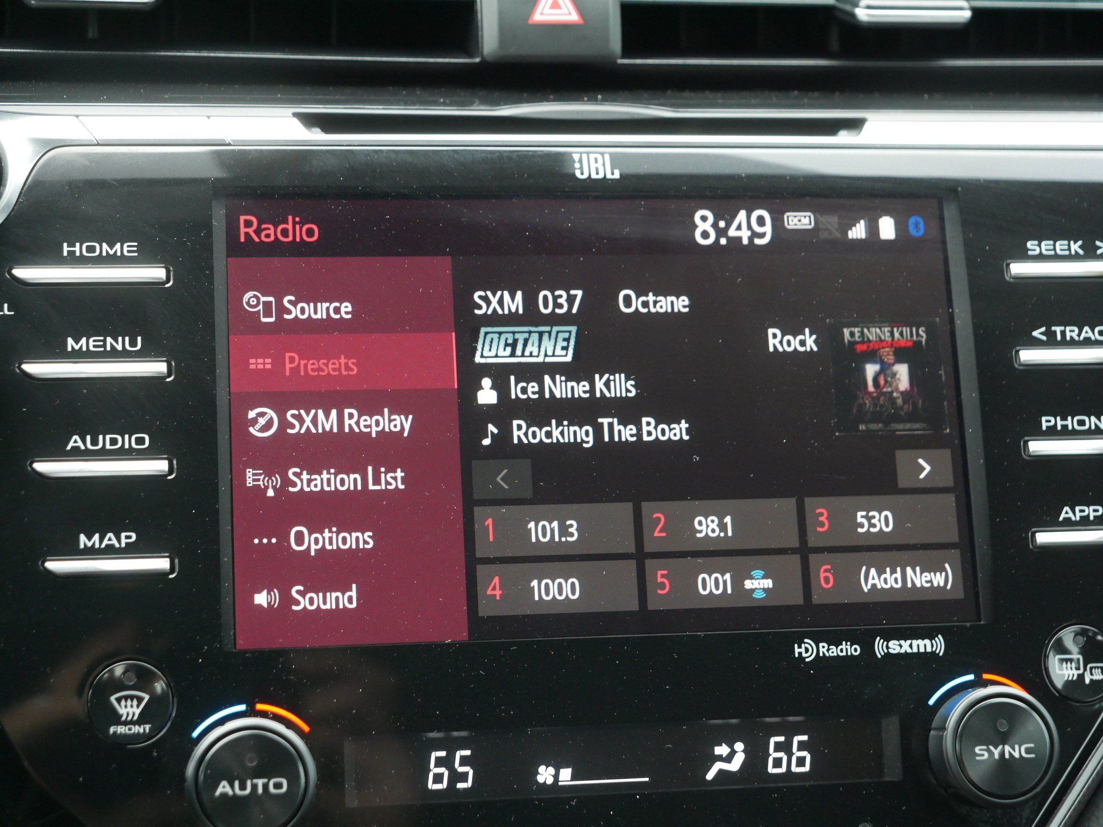 Used 2019 Toyota Camry XSE FWD image 22
