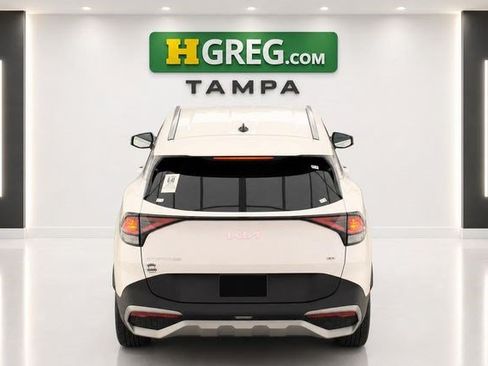 Used 2023 Kia Sportage EX AWD/4WD image 7