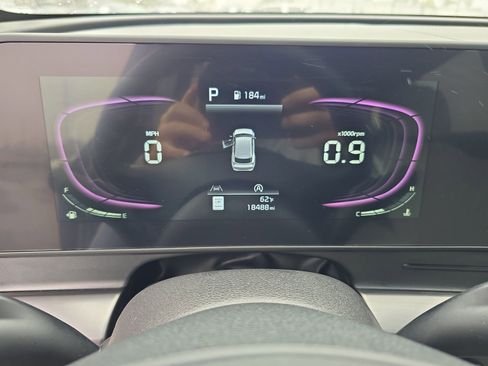 Used 2023 Kia Sportage EX image 27