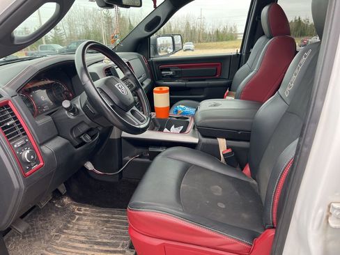 Used 2016 RAM 1500 Rebel w/ Luxury Group AWD/4WD image 5