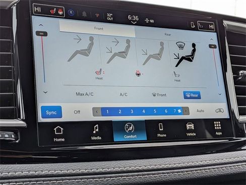 New 2026 Chrysler Pacifica Select image 21