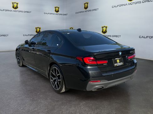 Used 2022 BMW 530i w/ M Sport Package image 3