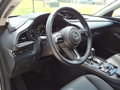 Certified 2025 MAZDA CX-30 AWD 2.5 S w/ Preferred Package image 14