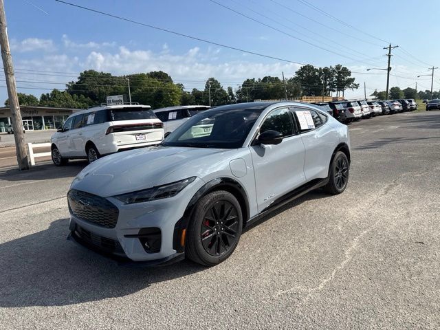 Used 2025 Ford Mustang Mach-E Premium w/ Sport Appearance Package AWD/4WD image 5
