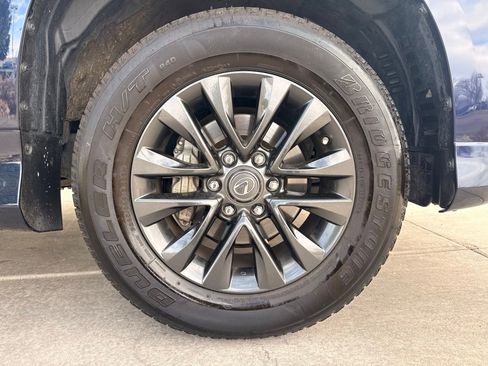 Used 2023 Lexus GX 460 Premium w/ Premium Package AWD/4WD image 35