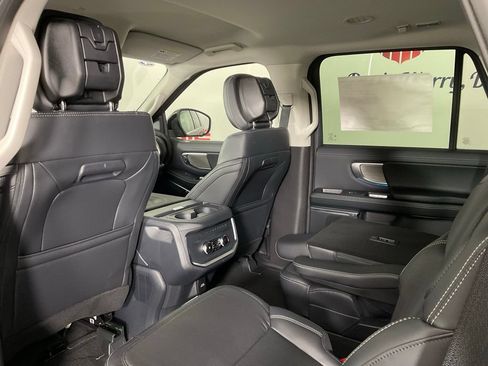 New 2027 Ford Expedition Platinum RWD image 15