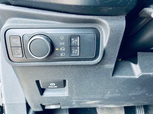 Used 2021 Ford Bronco Outer Banks AWD/4WD image 14