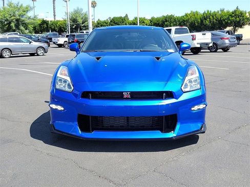 Used 2024 Nissan GT-R Premium w/ Premium Interior Package image 27