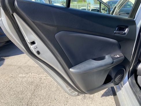 Used 2017 Toyota Prius Prime Premium w/ Preferred Accessory Package FWD image 14