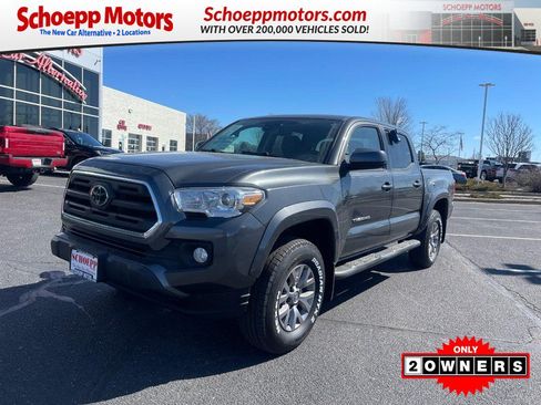 Used 2019 Toyota Tacoma SR5 AWD/4WD image 1