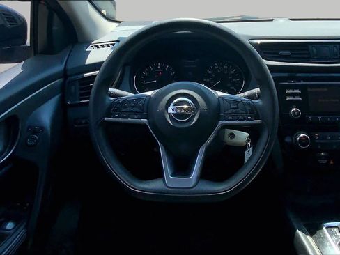 Used 2018 Nissan Rogue Sport S w/ S Appearance Package AWD/4WD image 5