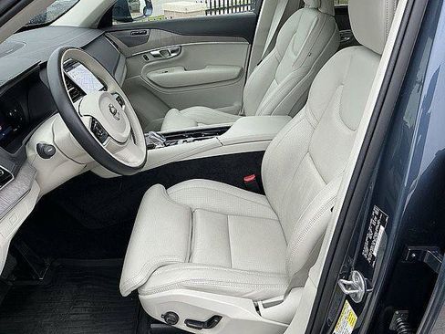 Certified 2023 Volvo XC90 B6 Ultimate w/ Protection Package AWD/4WD image 14