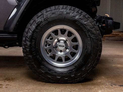 Used 2025 Jeep Wrangler Unlimited Rubicon 392 AWD/4WD image 11