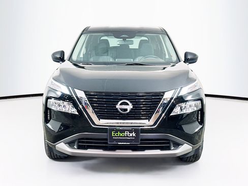 Used 2023 Nissan Rogue SV AWD/4WD image 2