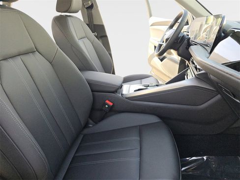 New 2025 Audi Q5 Premium image 10