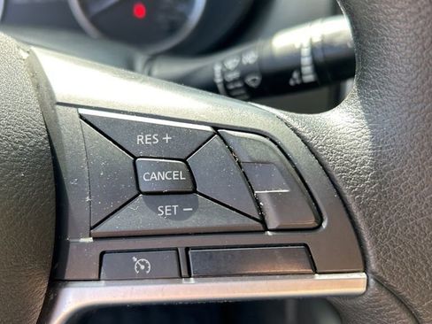 Used 2020 Nissan Versa S image 11