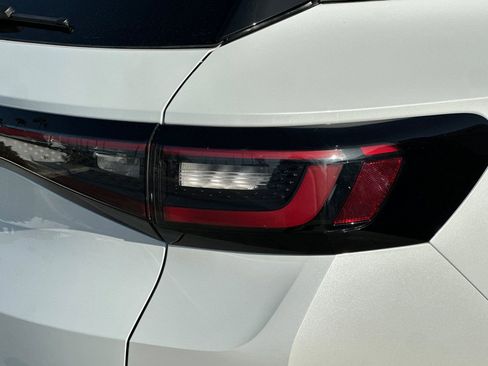 New 2026 Volkswagen ID.4 Pro image 7